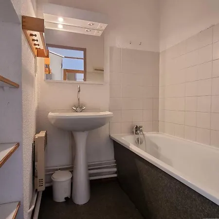 Apartment Cosy 6 Pers, Balcon Expose, Proche Pistes Et Commerces, Parking, Navette, Wifi Gratuit - Fr-1-525-218 *